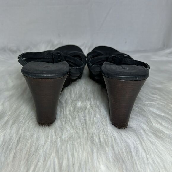 UGG Mattie Black Leather Platform Clogs Mules Sz 9.5 - Picture 4 of 8
